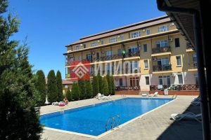 Продам квартиру 1 комнатную с общей площадью 30.6м2, 4/4 эт., на улице Сигнальная, г. Черноморское , Крым авт. респ., Россия, агентство Илион