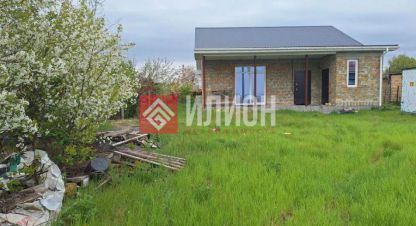 Купить дом 4-х комнатную, 120 кв. м. Фотография №1 Продам дом 4-х комнатный с общей площадью 120м2, на улице Степная, г. Колоски, Крым авт. респ., Россия, агентство Илион. Фотография №1