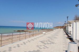 Продам земельный участок, на улице Верхняя, г. Андреевка, Крым авт. респ., Россия, агентство Илион