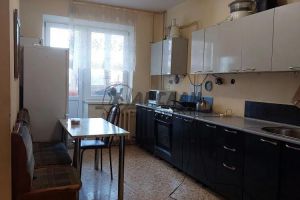 Продам квартиру 3-х комнатную с общей площадью 65.4м2, 6/9 эт., на улице 40 лет победы, г. Осиново, Татарстан респ., Россия, агентство Арслан Продам квартиру 3-х комнатную с общей площадью 65.4м2, 6/9 эт., на улице 40 лет победы, г. Осиново, Татарстан респ., Россия, агентство Арслан