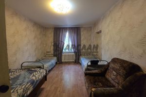 Продам квартиру 2-х комнатную с общей площадью 39.3м2, 1/2 эт., на улице Ленина, г. Посёлокского типа васильево, Татарстан респ., Россия, агентство Арслан