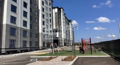 Продам квартиру 3-х комнатную с общей площадью 120м2, 1/9 эт., на улице Имени м в  сижажева ул, г. Чегем, Кабардино-Балкария респ., Россия, агентство Самолет Плюс Нальчик. Фотография №1