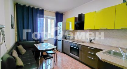 Продам квартиру 2-х комнатную с общей площадью 60м2, 14/17 эт., на улице Дружбы, г. Люберцы, Московская обл., Россия, агентство ГорОбмен. Фотография №1