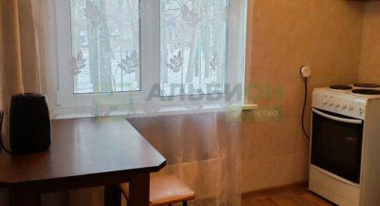 Сдам квартиру 1 комнатную с общей площадью 30м2, 1/5 эт., на улице Ференца мюнниха ул, г. Томск, Томская обл., Россия, агентство Альбион. Фотография №1