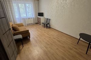 Сдам квартиру 1 комнатную с общей площадью 36м2, 2/9 эт., на улице Мира пр-кт, г. Томск, Томская обл., Россия, агентство Альбион