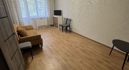 Снять квартиру 1 комнатную, 36 кв. м. Фотография №1 Сдам квартиру 1 комнатную с общей площадью 36м2, 2/9 эт., на улице Мира пр-кт, г. Томск, Томская обл., Россия, агентство Альбион. Фотография №1