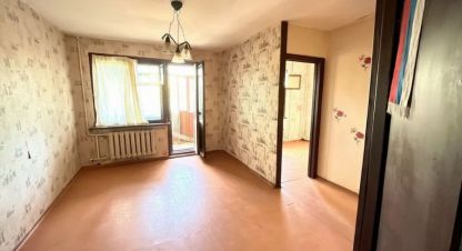 Купить квартиру 1 комнатную, 30 кв. м. Фотография №1 Продам квартиру 1 комнатную с общей площадью 30м2, 4/5 эт., на улице Советская ул, Старый район, г. Волжский, Волгоградская обл., Россия, агентство Агентство недвижимости Партнёр. Фотография №1