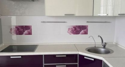 Купить квартиру 3-х комнатную, 103.9 кв. м. Фотография №1 Продам квартиру 3-х комнатную с общей площадью 103.9м2, 5/16 эт., на улице Пугачевская ул, Ворошиловский район, г. Волгоград, Волгоградская обл., Россия, агентство Агентство недвижимости Партнёр. Фотография №1