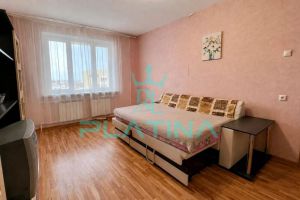 Сдам квартиру 1 комнатную с общей площадью 35м2, 9/9 эт., на улице Садовая, г. Осиново, Татарстан респ., Россия, агентство Платина Сдам квартиру 1 комнатную с общей площадью 35м2, 9/9 эт., на улице Садовая, г. Осиново, Татарстан респ., Россия, агентство Платина