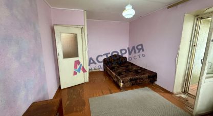 Купить квартиру 1 комнатную, 29.8 кв. м. Фотография №1 Продам квартиру 1 комнатную с общей площадью 29.8м2, 6/9 эт., на улице Металлургов ул, Пролетарский район, г. Тула, Тульская обл., Россия, агентство АН Астория. Фотография №1