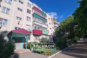 Продам квартиру 2-х комнатную с общей площадью 44м2, 2/5 эт., на улице Менделеева ул, Сеймский район, г. Курск, Курская обл., Россия, агентство Эпсилон - недвижимость Продам квартиру 2-х комнатную с общей площадью 44м2, 2/5 эт., на улице Менделеева ул, Сеймский район, г. Курск, Курская обл., Россия, агентство Эпсилон - недвижимость