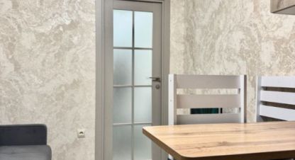 Купить квартиру 1 комнатную, 15 кв. м. Фотография №1 Продам квартиру 1 комнатную с общей площадью 15м2, 1/5 эт., на улице Респнская ул, Железнодорожный район, г. Курск, Курская обл., Россия, агентство Эпсилон - недвижимость. Фотография №1