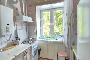 Продам квартиру 3-х комнатную с общей площадью 55.4м2, 3/4 эт., на улице 1 мая, г. Краснозаводск, Московская обл., Россия, агентство Абсолют Недвижимость Продам квартиру 3-х комнатную с общей площадью 55.4м2, 3/4 эт., на улице 1 мая, г. Краснозаводск, Московская обл., Россия, агентство Абсолют Недвижимость