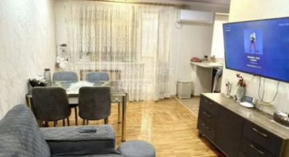 Купить квартиру 2-х комнатную, 43.1 кв. м. Фотография №1 Продам квартиру 2-х комнатную с общей площадью 43.1м2, 3/5 эт., на улице Ленина ул, г. Нарткала, Кабардино-Балкария респ., Россия, агентство Самолет Плюс Нальчик. Фотография №1