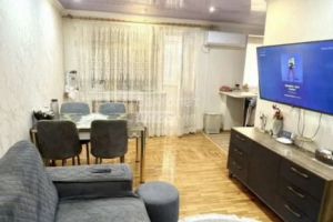 Продам квартиру 2-х комнатную с общей площадью 43.1м2, 3/5 эт., на улице Ленина ул, г. Нарткала, Кабардино-Балкария респ., Россия, агентство Самолет Плюс Нальчик Продам квартиру 2-х комнатную с общей площадью 43.1м2, 3/5 эт., на улице Ленина ул, г. Нарткала, Кабардино-Балкария респ., Россия, агентство Самолет Плюс Нальчик