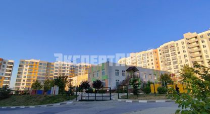 Купить квартиру 3-х комнатную, 57.8 кв. м., Россия, г. Симферополь . Фотография №9