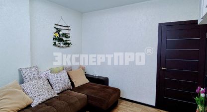 Купить 3-х комнатную квартиру на улице Батурина г. Симферополь . Фотография №4