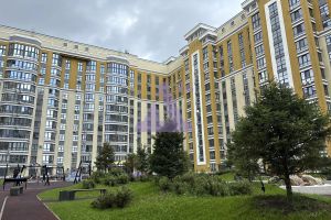 Продам квартиру 3-х комнатную с общей площадью 90.4м2, 8/12 эт., на улице 1905 года, Октябрьский район, г. Барнаул, Алтайский край, Россия, агентство АН Династия 24