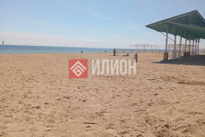 Продам земельный участок, на улице Майская, г. Приветное , Крым авт. респ., Россия, агентство Илион