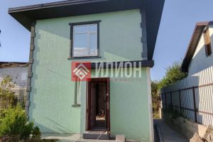 Продам дом 2-х комнатный с общей площадью 72м2, на улице Челюскинцев, г. Севастополь, Крым авт. респ., Россия, агентство Илион Продам дом 2-х комнатный с общей площадью 72м2, на улице Челюскинцев, г. Севастополь, Крым авт. респ., Россия, агентство Илион
