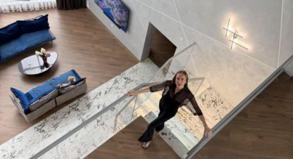Купить дом 7-ти комнатную, 350 кв. м. Фотография №1 Продам дом 7-ти комнатный с общей площадью 350м2, на улице Лунная, г. Ярославль, Ярославская обл., Россия, агентство Вектор. Фотография №1