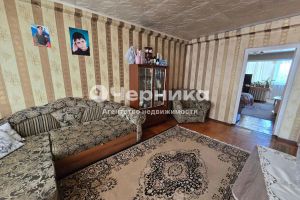 Продам квартиру 2-х комнатную с общей площадью 42.3м2, 7/7 эт., на улице Пятигорская, г. Ессентуки, Ставропольский край, Россия, агентство АН Черника