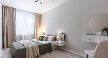 Продам квартиру 2-х комнатную с общей площадью 47м2, 2/5 эт., на улице Декабристов, Московский район, г. Казань, Татарстан респ., Россия, агентство Мультилистинг.РФ. Фотография №1