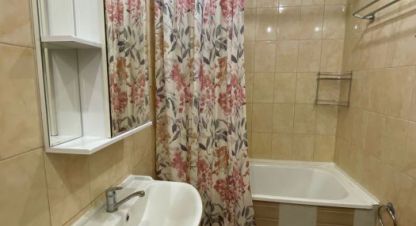 Купить квартиру 1 комнатную, 43 кв. м., Россия, г. Казань. Фотография №9