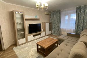 Продам квартиру 1 комнатную с общей площадью 43м2, 8/9 эт., на улице Зур урам ул, Советский район, г. Казань, Татарстан респ., Россия, агентство Мультилистинг.РФ Продам квартиру 1 комнатную с общей площадью 43м2, 8/9 эт., на улице Зур урам ул, Советский район, г. Казань, Татарстан респ., Россия, агентство Мультилистинг.РФ