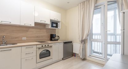 Продам квартиру 1 комнатную с общей площадью 36.2м2, 17/20 эт., на улице Габдуллы кариева, Советский район, г. Казань, Татарстан респ., Россия, агентство Мультилистинг.РФ. Фотография №1