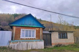 Продам дом 1 комнатный с общей площадью 25.3м2, на улице А  грибоедова, г. Белорецк, Башкортостан респ., Россия, агентство Рехов Инвест