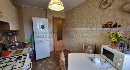 Продам квартиру 4-х комнатную с общей площадью 72.8м2, 8/9 эт., на улице С  кирова ул, г. Белорецк, Башкортостан респ., Россия, агентство Рехов Инвест. Фотография №1