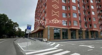Снять торговое помещение, 61.3 кв. м. Фотография №1 Сдам торговое помещение с общей площадью 61.3м2, на улице Франка Івана вул, г. Борисполь , Киевская обл., Украина, агентство Aspo.biz. Фотография №1