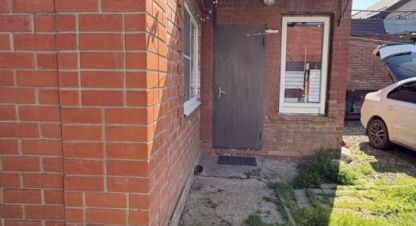 Продам дом 4-х комнатный с общей площадью 112м2, на улице Лимонная ул, г. Кубань (аул старобжегокай) тер снт, Адыгея респ., Россия, агентство Аурус-Риэлт. Фотография №1