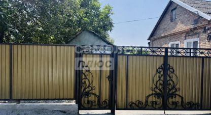Купить дом 3-х комнатную, 45.3 кв. м. Фотография №1 Продам дом 3-х комнатный с общей площадью 45.3м2, на улице Терский, г. Майский, Кабардино-Балкария респ., Россия, агентство Самолет Плюс Нальчик. Фотография №1