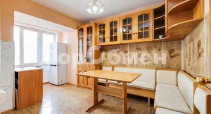 Снять квартиру 4-х комнатную, 70 кв. м. Фотография №1 Сдам квартиру 4-х комнатную с общей площадью 70м2, 2/14 эт., на улице Свободный, г. Москва, Москва, Россия, агентство ГорОбмен. Фотография №1