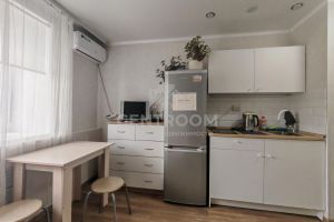 Продам квартиру с общей площадью 11.9м2, 8/9 эт., на улице Братьев Касимовых, г. Казань, Татарстан респ., Россия, агентство АН Centroom Продам квартиру с общей площадью 11.9м2, 8/9 эт., на улице Братьев Касимовых, г. Казань, Татарстан респ., Россия, агентство АН Centroom