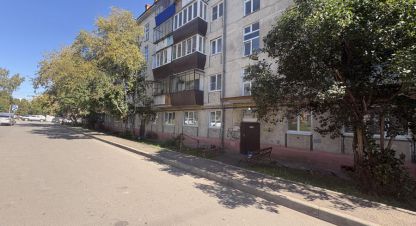 Купить квартиру 1 комнатную, 31 кв. м. Фотография №1 Продам квартиру 1 комнатную с общей площадью 31м2, 4/5 эт., на улице 50 лет октября, г. Белорецк, Башкортостан респ., Россия, агентство Рехов Инвест. Фотография №1