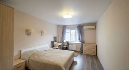 Купить квартиру 2-х комнатную, 70.5 кв. м. Фотография №1 Продам квартиру 2-х комнатную с общей площадью 70.5м2, 7/9 эт., на улице Им маршала рыбалко, Дзержинский район, г. Волгоград, Волгоградская обл., Россия, агентство Агентство недвижимости Партнёр. Фотография №1