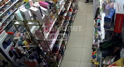 Купить торговое помещение на улице 2-я надречная ул  128к1 г. Нальчик. Фотография №4