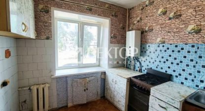 Купить квартиру 3-х комнатную, 56 кв. м. Фотография №1 Продам квартиру 3-х комнатную с общей площадью 56м2, 2/5 эт., на улице 8 марта, г. Тейково, Ивановская обл., Россия, агентство Вектор. Фотография №1