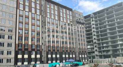 Продам квартиру 1 комнатную с общей площадью 42.9м2, 10/11 эт., на улице Шогенова, г. Нальчик, Кабардино-Балкария респ., Россия, агентство Самолет Плюс Нальчик. Фотография №1