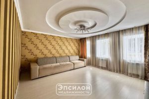 Продам квартиру 2-х комнатную с общей площадью 62м2, 1/2 эт., на улице Вчк ул, Железнодорожный район, г. Курск, Курская обл., Россия, агентство Эпсилон - недвижимость Продам квартиру 2-х комнатную с общей площадью 62м2, 1/2 эт., на улице Вчк ул, Железнодорожный район, г. Курск, Курская обл., Россия, агентство Эпсилон - недвижимость