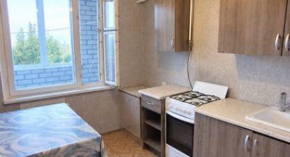 Купить квартиру 2-х комнатную, 43.6 кв. м. Фотография №1 Продам квартиру 2-х комнатную с общей площадью 43.6м2, 1/5 эт., на улице Гагарина ул, Ищенский район, г. Ище рп, Волгоградская обл., Россия, агентство Агентство недвижимости Партнёр. Фотография №1