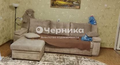 Купить квартиру 1 комнатную, 41.4 кв. м. Фотография №1 Продам квартиру 1 комнатную с общей площадью 41.4м2, 2/4 эт., на улице Седова, г. Новошахтинск, Ростовская обл., Россия, агентство АН Черника. Фотография №1