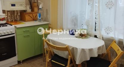 Купить квартиру 1 комнатную, 41.4 кв. м. Фотография №8 Купить квартиру 1 комнатную, 41.4 кв. м., Россия, г. Новошахтинск. Фотография №8