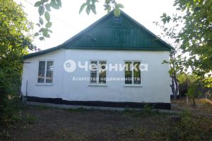 Продам дом 3-х комнатный с общей площадью 73м2, на улице Ный, г. Новошахтинск, Ростовская обл., Россия, агентство АН Черника