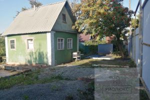 Продам коттедж/дачу 1 комнатную с общей площадью 16м2, на улице Тер снтсн строитель-1 сад, г. Магнитогорск, Челябинская обл., Россия, агентство РиоЛюкс
