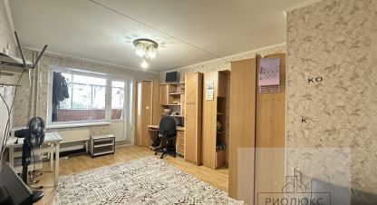 Продам квартиру 1 комнатную с общей площадью 34.3м2, 4/12 эт., на улице Пр-кт карла маркса, г. Магнитогорск, Челябинская обл., Россия, агентство РиоЛюкс. Фотография №1