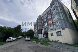 Продам квартиру 3-х комнатную с общей площадью 61.8м2, 1/5 эт., на улице Петропавловское шоссе, г. Петропавловск-Камчатский, Камчатский край, Россия, агентство Империя Недвижимости Продам квартиру 3-х комнатную с общей площадью 61.8м2, 1/5 эт., на улице Петропавловское шоссе, г. Петропавловск-Камчатский, Камчатский край, Россия, агентство Империя Недвижимости